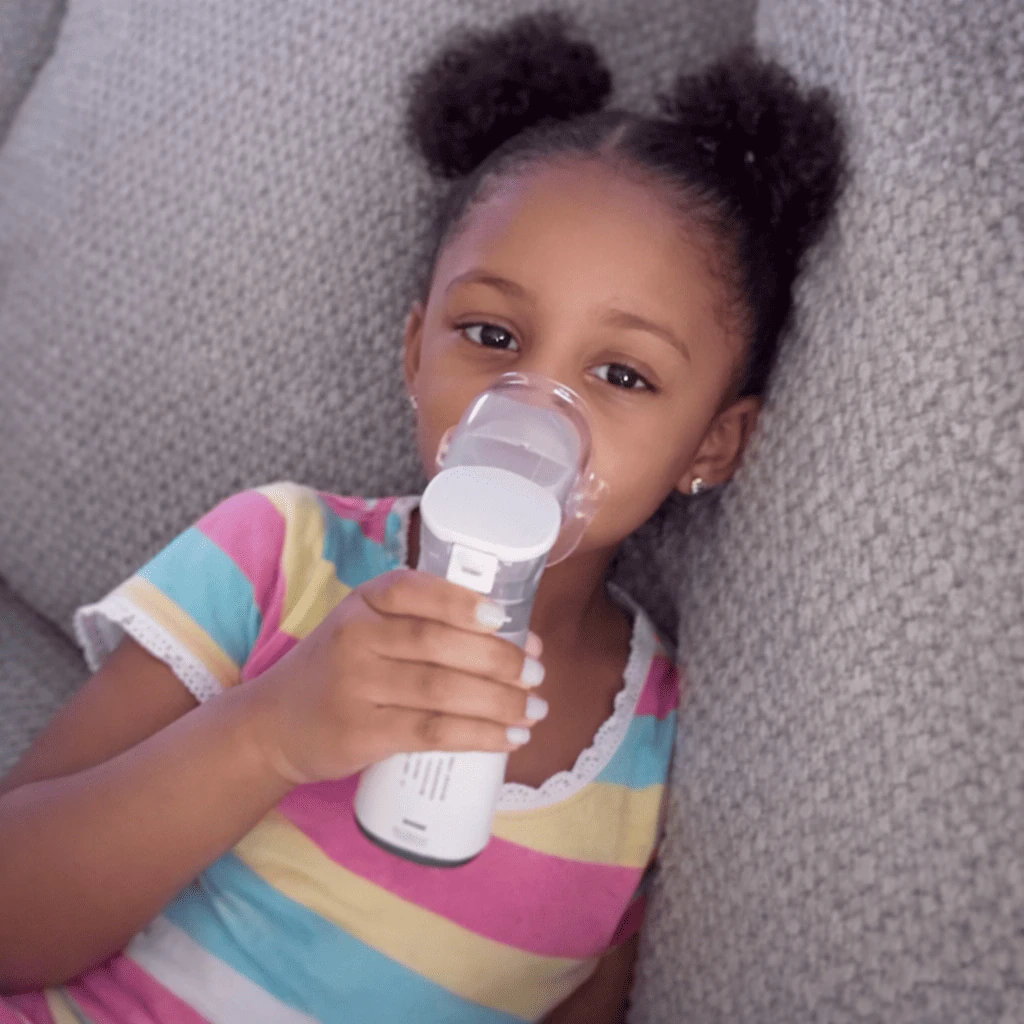Child using the nebuliser calmly at home